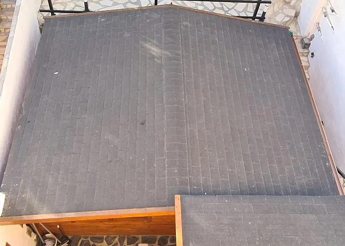 La Casita De Madera * El Paso